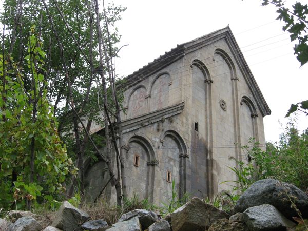 Barhal Camii (Altiparmak)